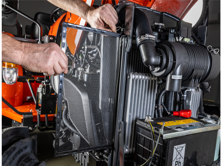 Земеделски Трактор Kubota L1-382 HDW