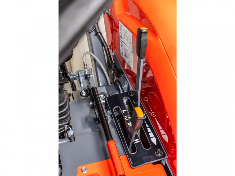 Земеделски Трактор Kubota L1-382 HDW