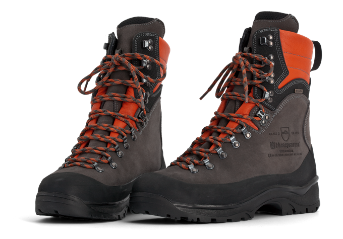 Protective leather boots with saw protection Technical 24