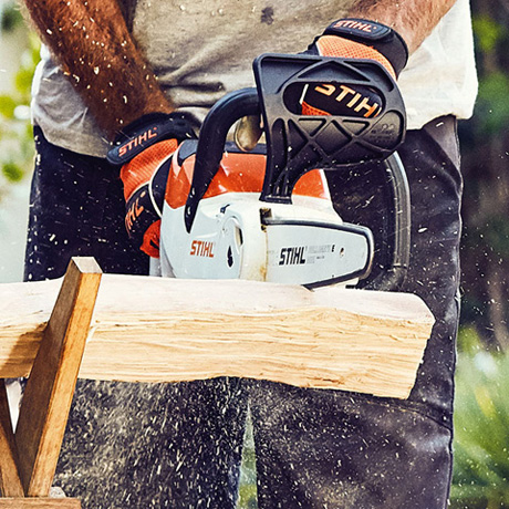 Акумулаторен верижен трион STIHL MSA 60 C-B без батерия и зарядно устройство, шина 30 см