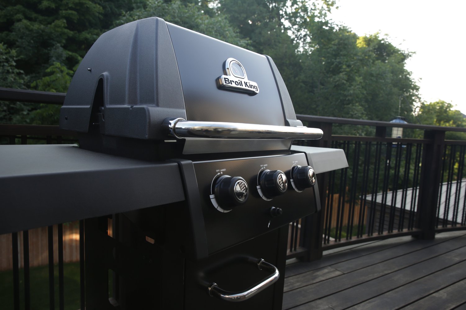 Gas BBQ Broil King Royal 320 Shadow