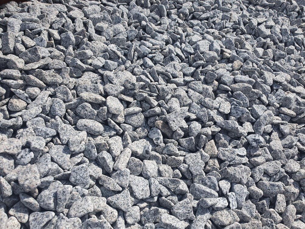 Grey Decorative Granite Stones 20 kg for Garden and Yard