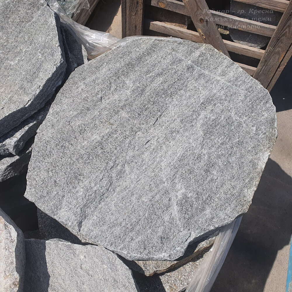 MAXI Natural Gneiss Japanese Garden Stepping Stone over 45 cm - Price per Piece