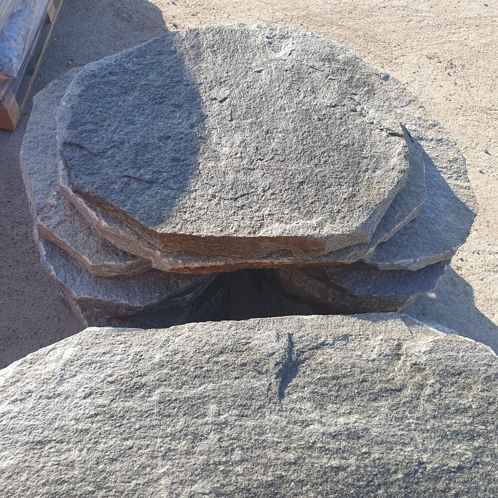 MAXI Natural Gneiss Japanese Garden Stepping Stone over 45 cm - Price per Piece