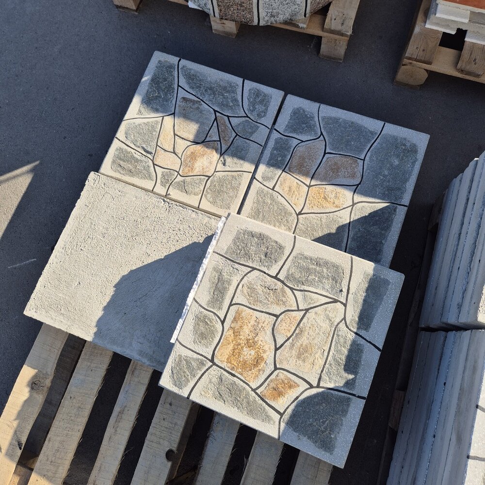 Standard Outdoor Paving Tile 40 x 40 x 4 cm - Price per Piece