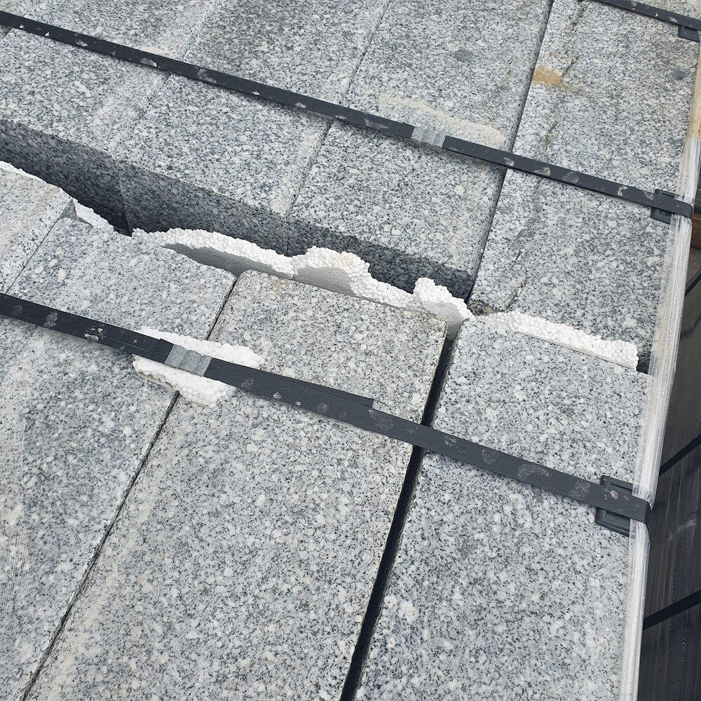 Hera Grey Granite Kerb 10 x 15 x 50 cm with 1 cm Chamfer