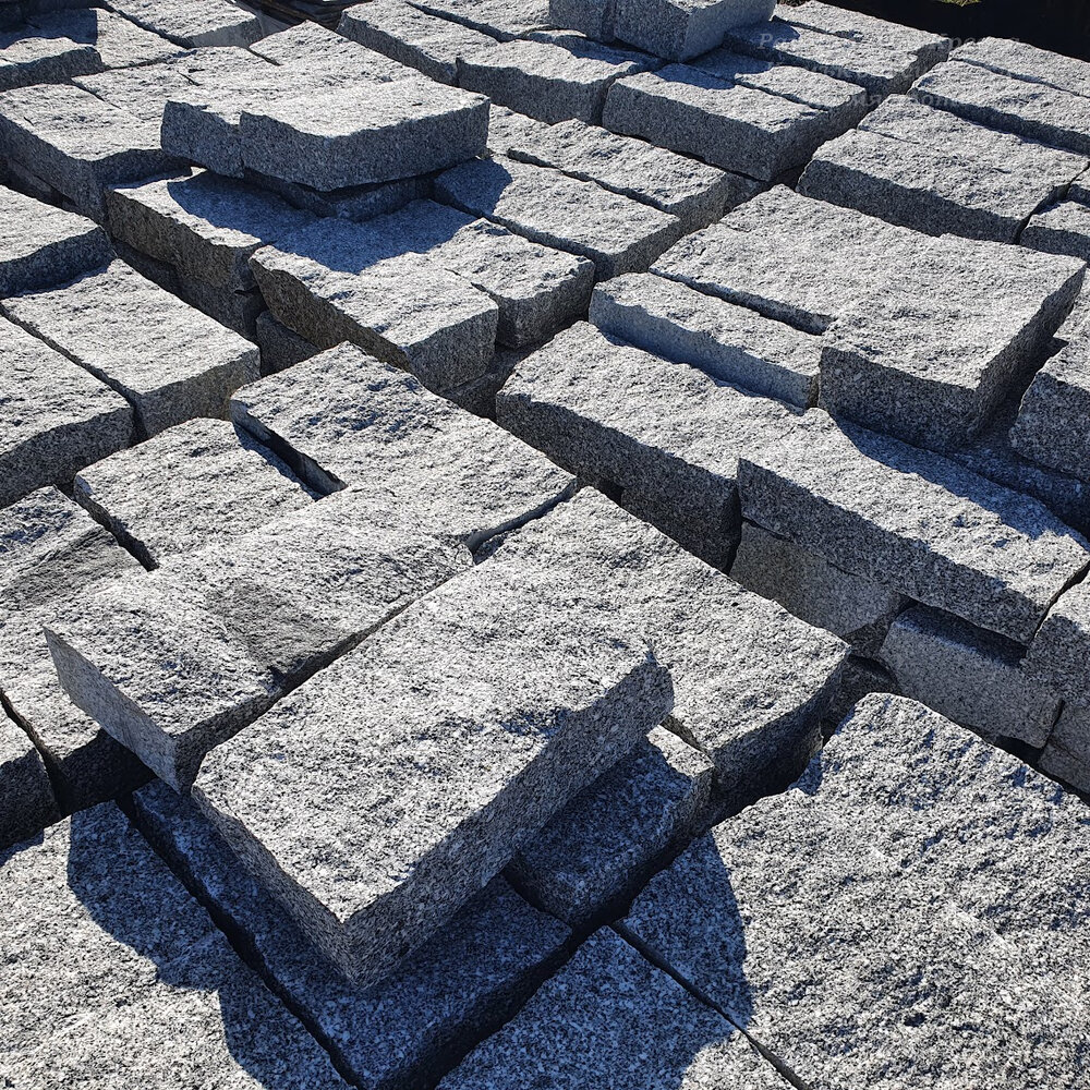 Grey Split Granite Kerb 10 x 20 x 40 cm - Price per Linear Metre