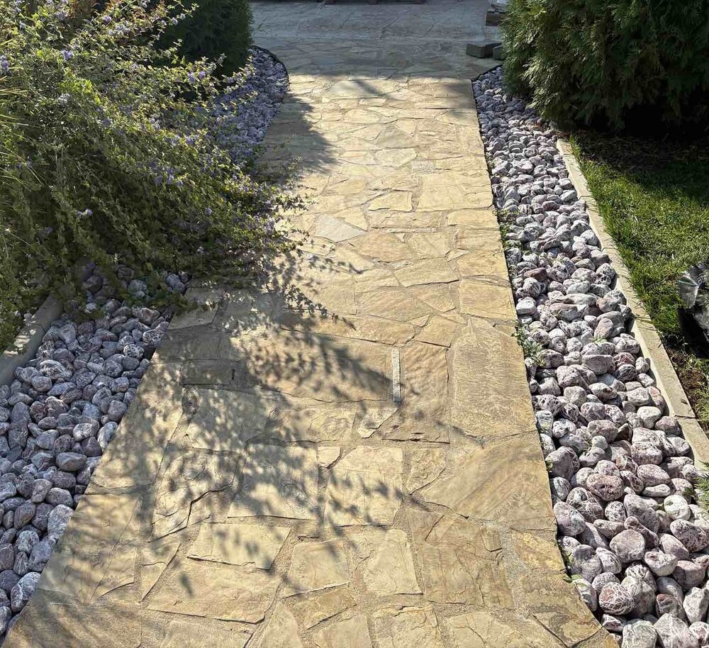 Red Decorative Marble Stones 1 Ton for Garden and Yard