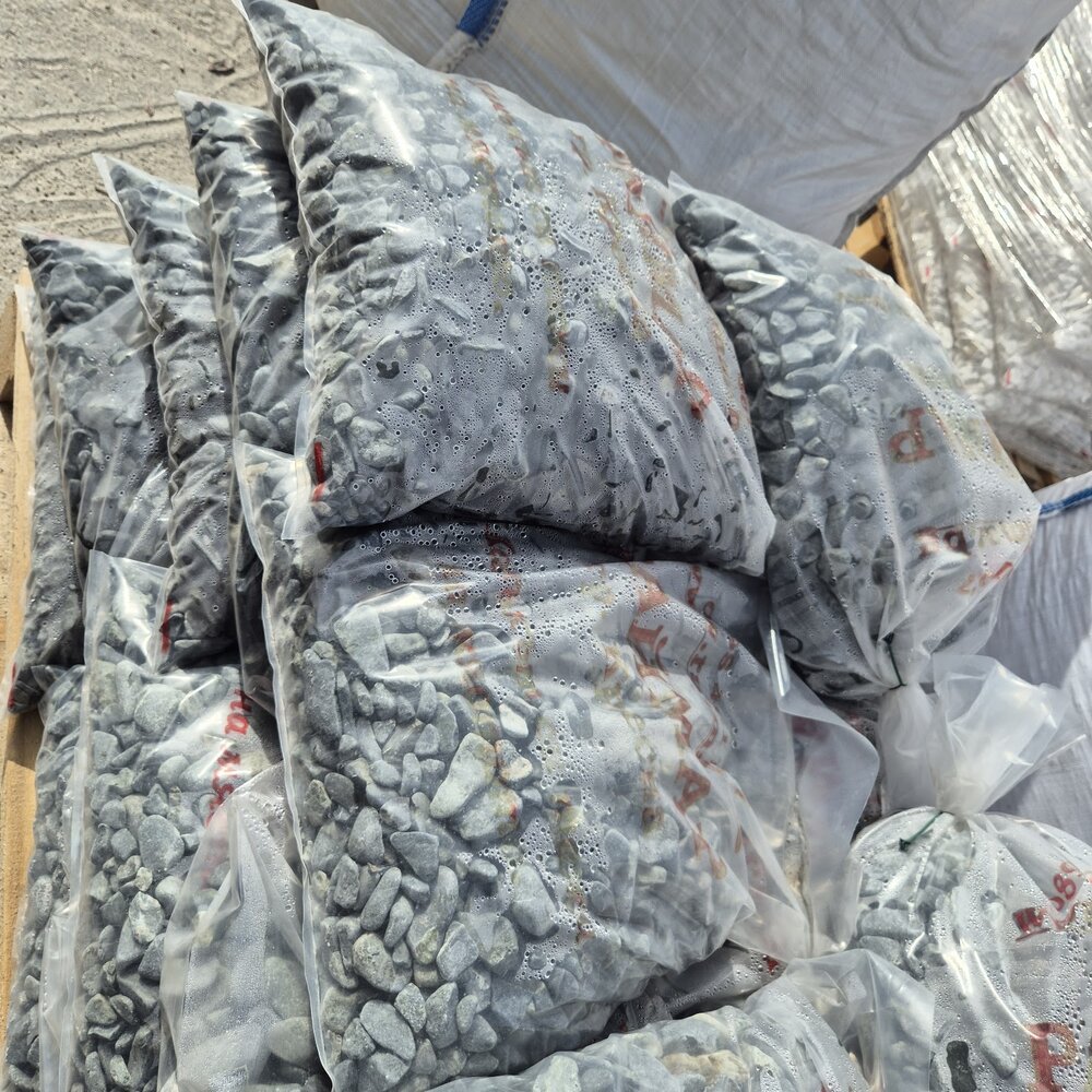 Black Decorative Stones 20 kg for Garden and Yard