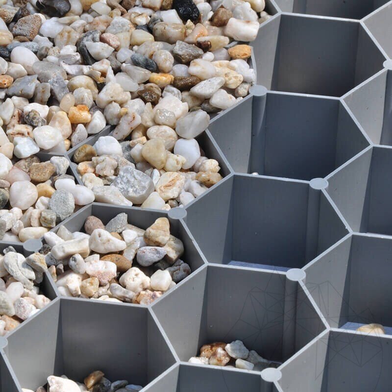 TRAFFIC Gravel Stabilization Grid with Geotextile 117.6 x 76.4 x 3.2 cm - per Piece