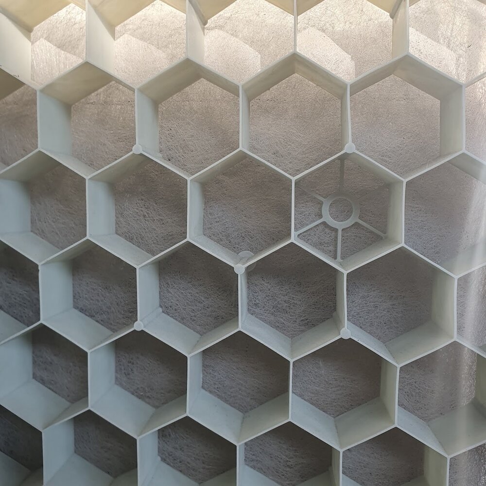 TRAFFIC Gravel Stabilization Grid with Geotextile 117.6 x 76.4 x 3.2 cm - per Piece