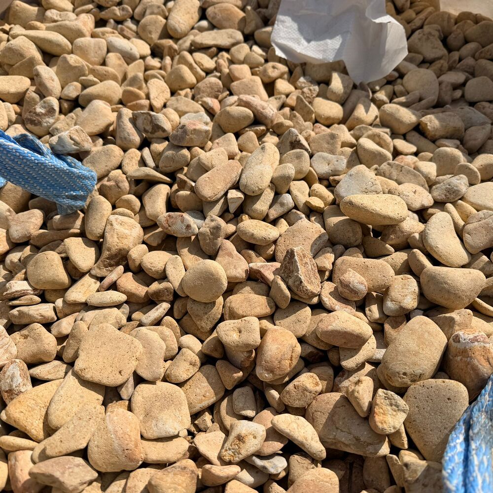 Beige Decorative Sandstone Pebbles 1 Ton for Garden and Yard