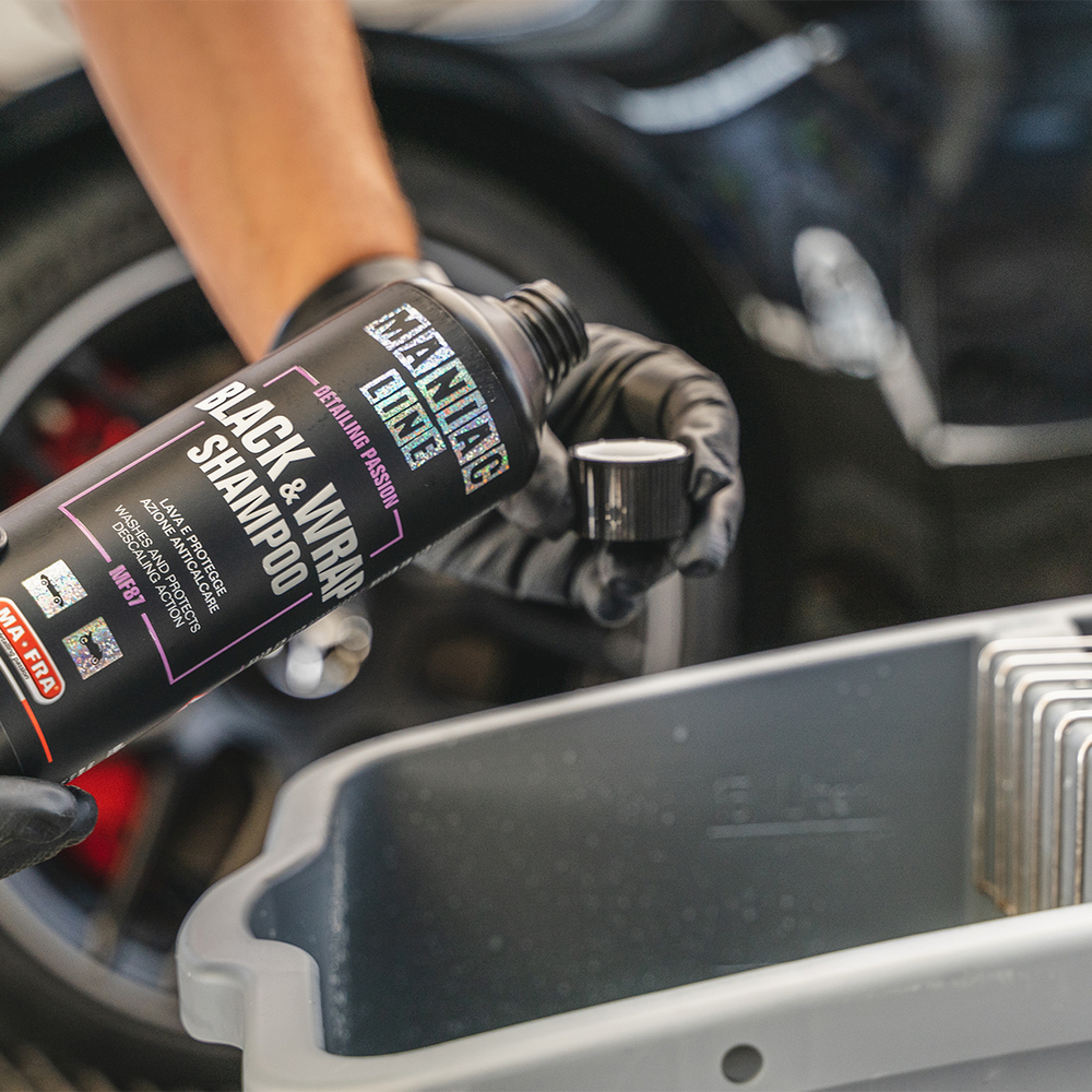 Шампоан за черни и фолирани автомобили MA-FRA Black and Wrap Shampoo 500 мл