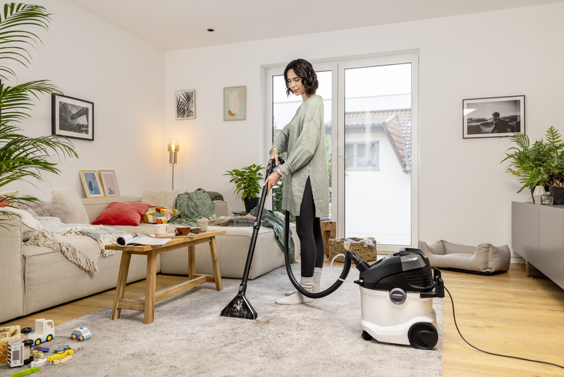 Спрей екстрактор Karcher SE 5 за килими и тапицерия, 1000 W, 4 + 4 л