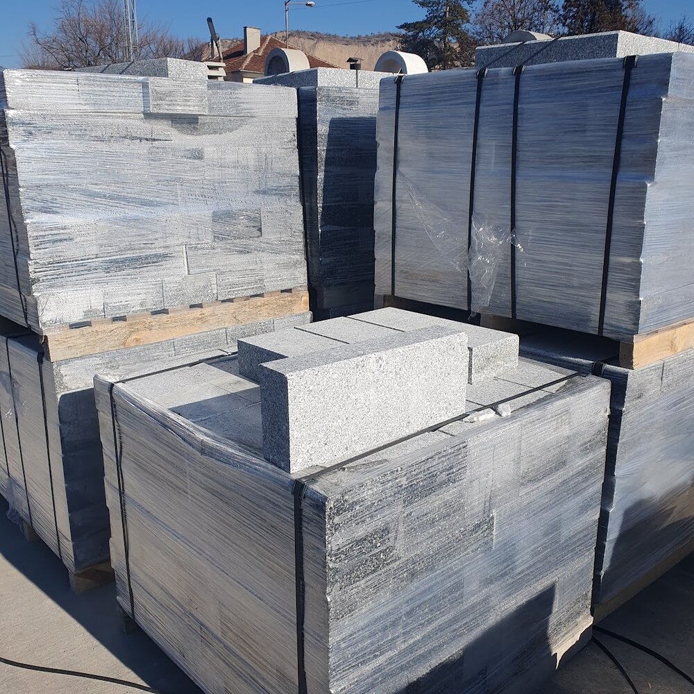 Гранитен бордюр Хера 10×20×50 см, скосен 1L