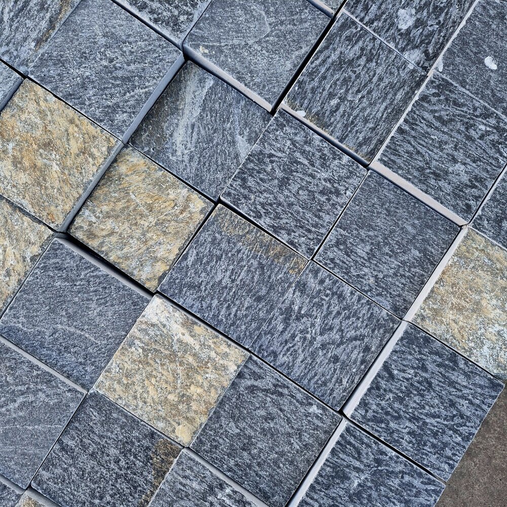 Павета от гнайс Графит 10×10×2–3 см, машинно рязани