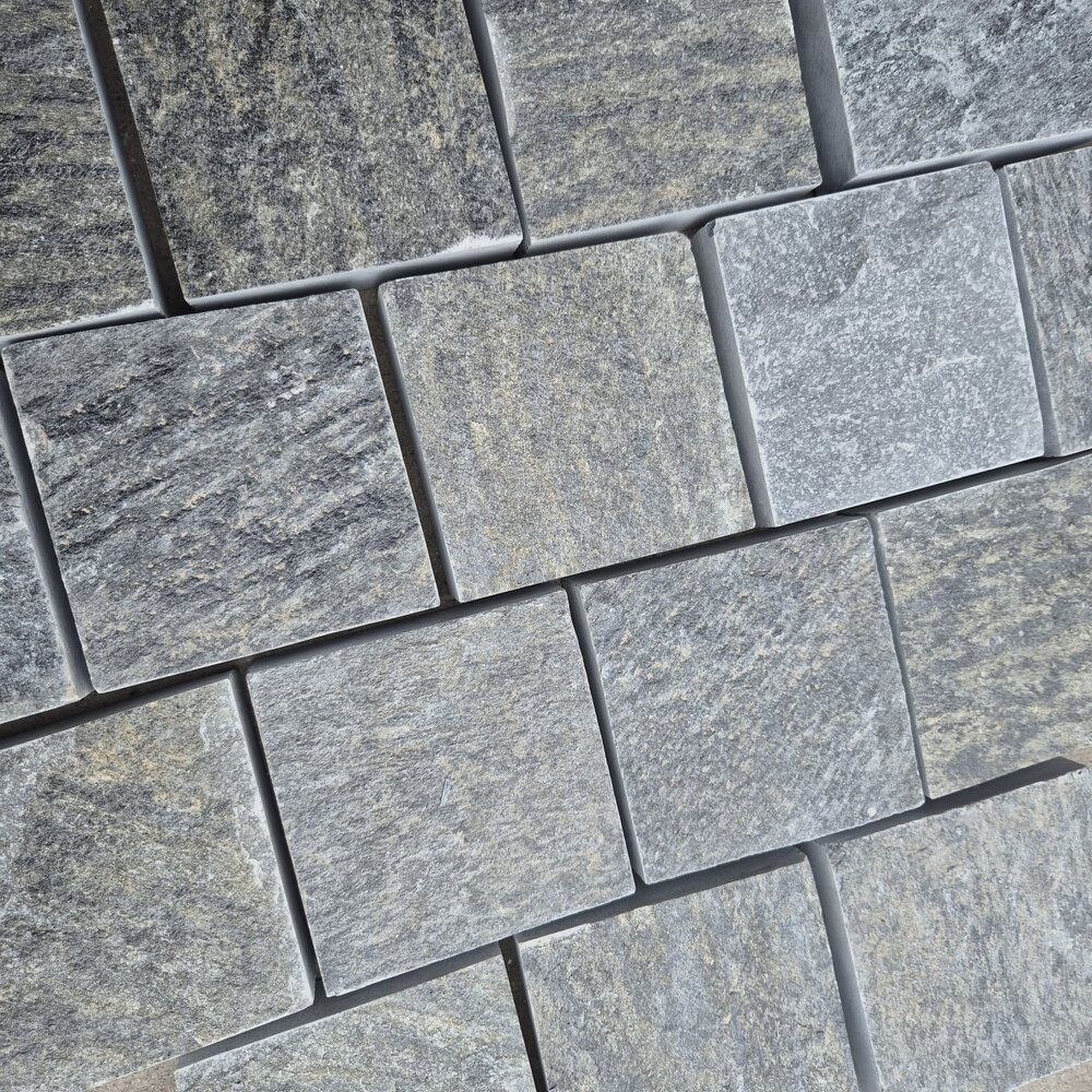 Graphite Gneiss Pavers 10×10×2–3 cm, Machine-Cut