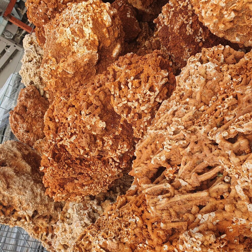 Spaghetti Decorative Stone for Rock Gardens & Landscaping – per kg