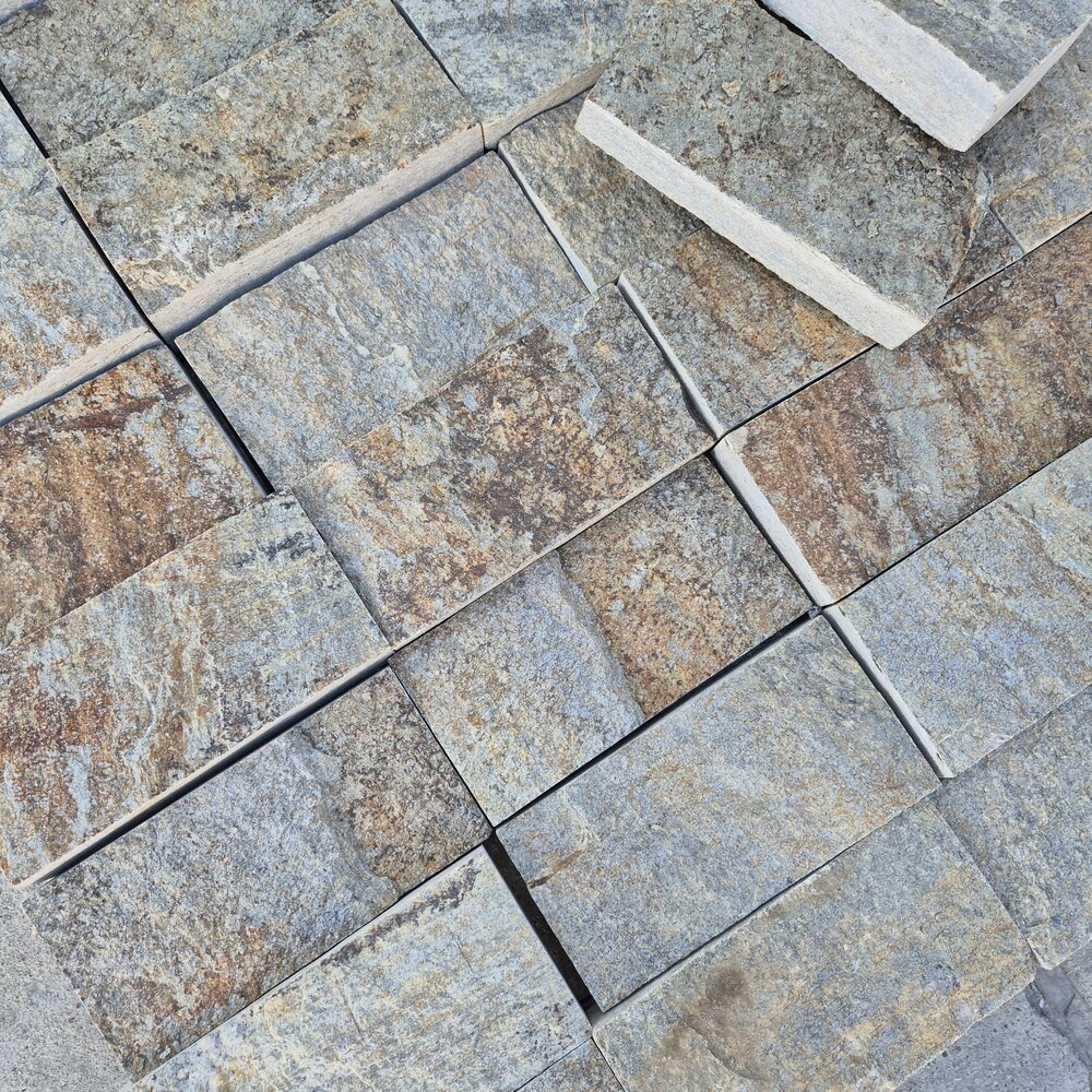 Homa Gneiss Pavers 20×10×2–3 cm, Machine-Cut