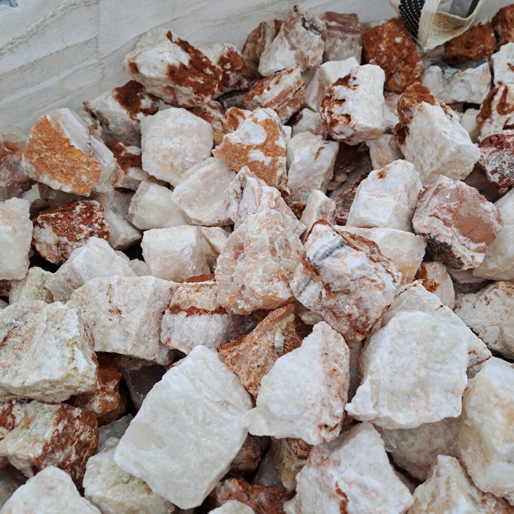 Onyx Crystal Decorative Stone 5–10 cm – Price per kg