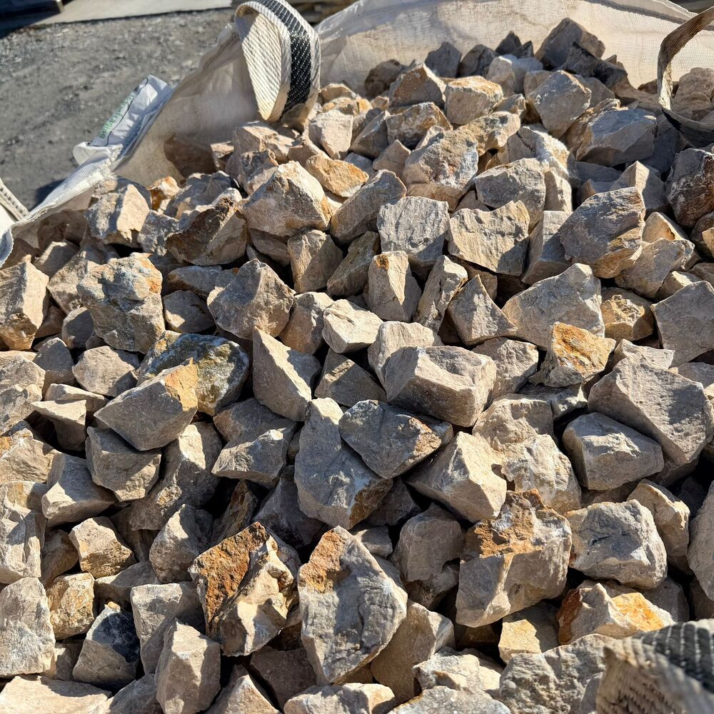 Beige Rock Decorative Stone 5–10 cm for Rock Gardens – Price per kg