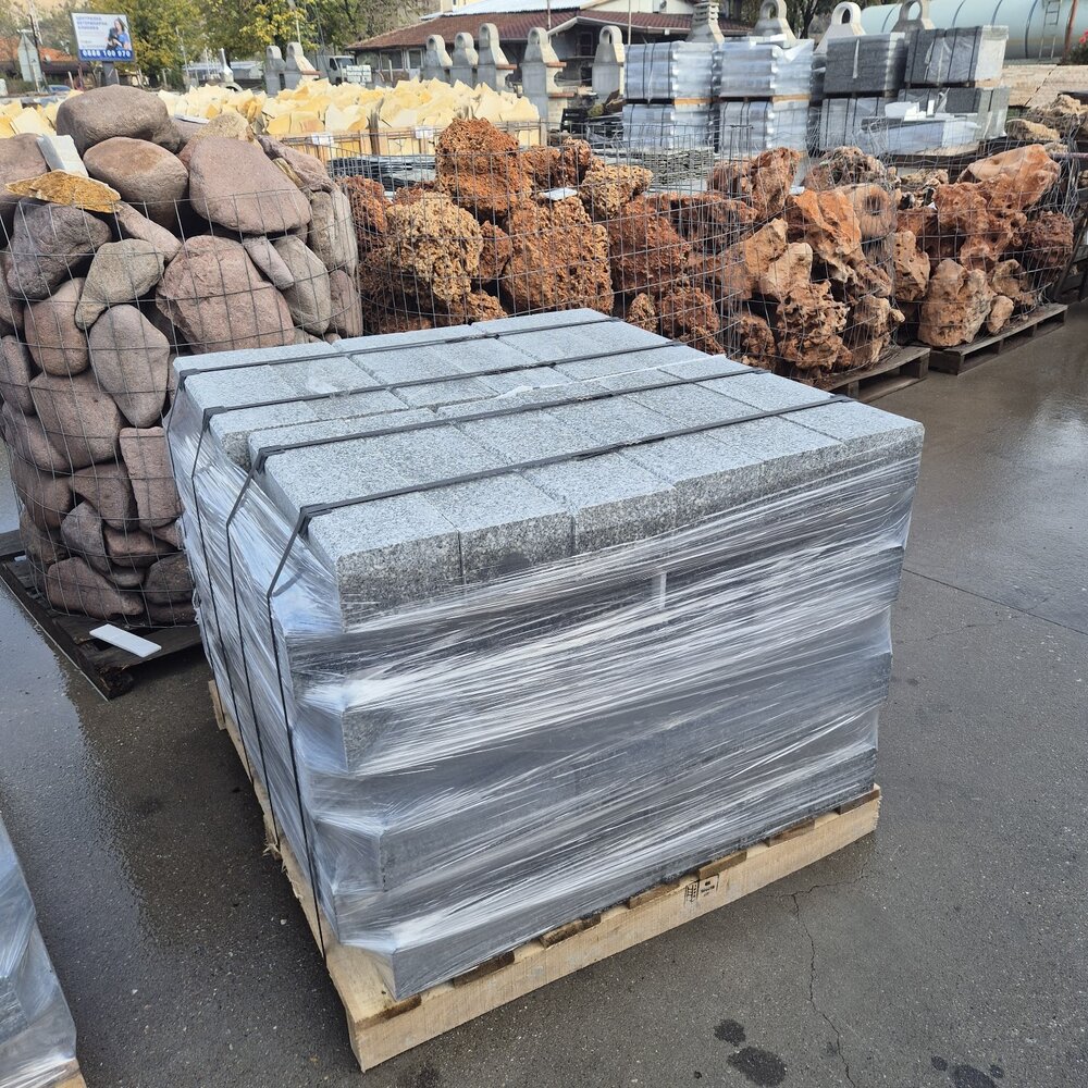 Рязан бордюр от сив гранит Хера 8×15×50 см, без скосяване
