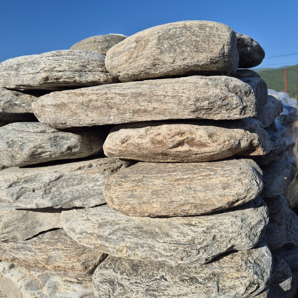 Grey Rounded Stone Stepping Slabs for Garden Paths and Cobblestone – Price per Ton