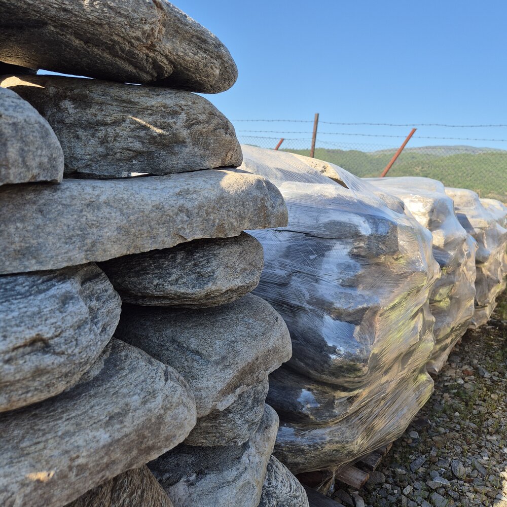 Grey Rounded Stone Stepping Slabs for Garden Paths and Cobblestone – Price per Ton
