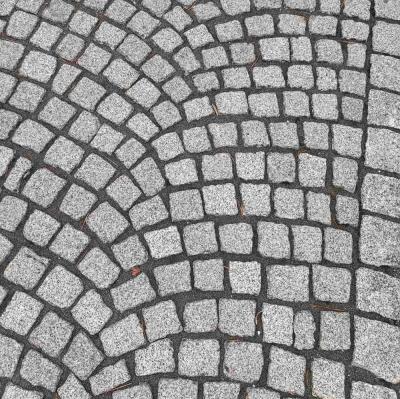 Grey Split Granite Setts 10 x 10 x 5 cm - 1 Ton