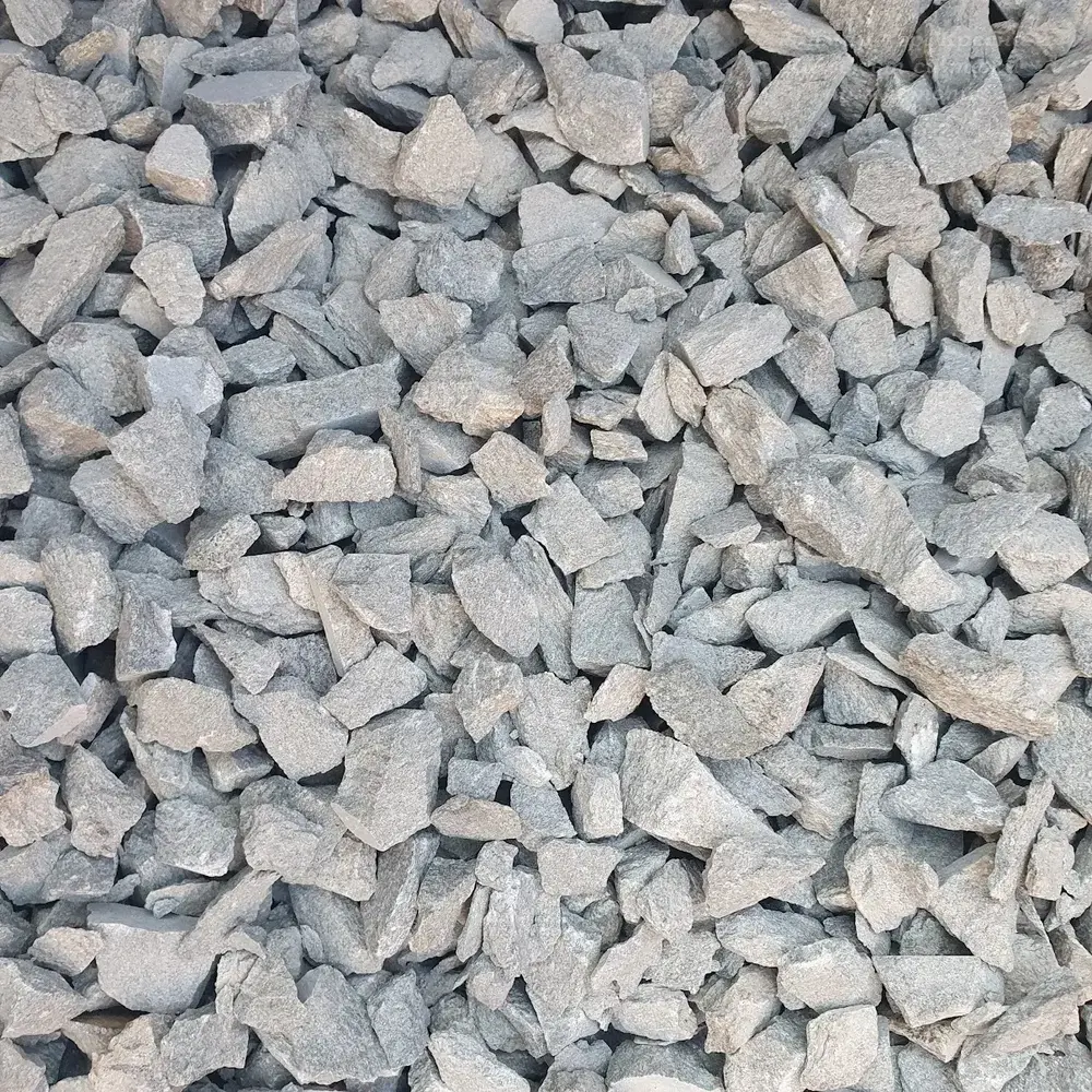 Grey Gneiss Gravel / Chippings 1 Ton for Garden, Yard and Paths